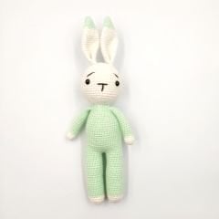 Yeşil Amigurumi Tavşan