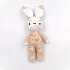 Kahverengi Amigurumi Tavşan