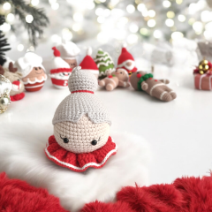 Amigurumi Mrs. Claus 12 cm Çam Ağacı Süsü