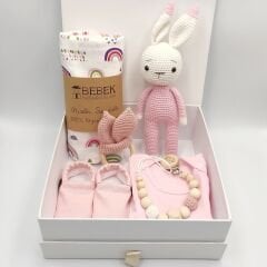 Tavşanlı Kız Bebek Hediye Seti