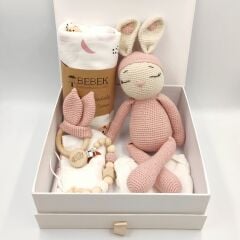 Uykucu Tavşanlı Kız Bebek Hediye Seti